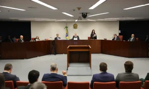 STF aprova ata do julgamento de Bolsonaro